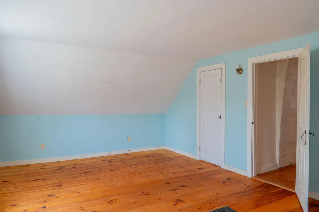 112 Durham Road Freeport ME 04032