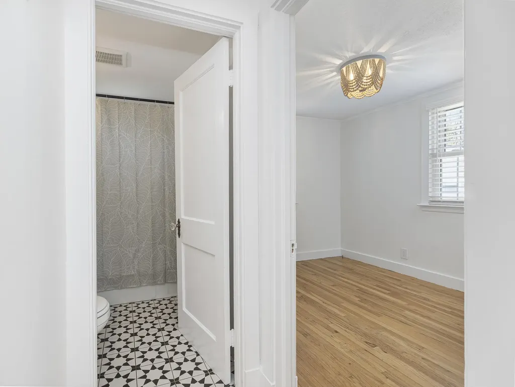 24 Westminster Avenue Portland ME 04103