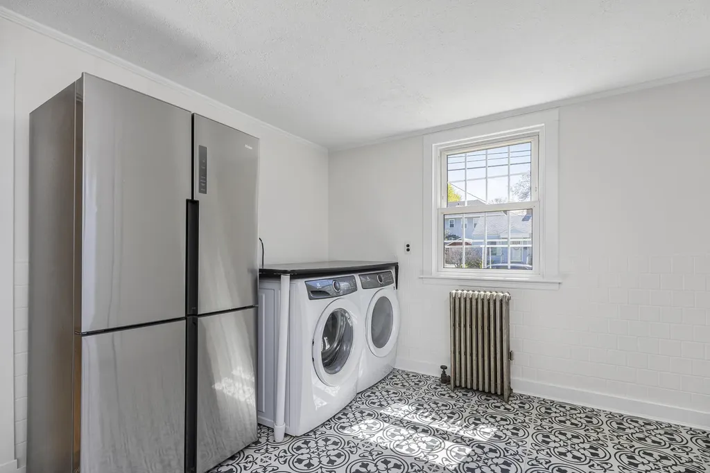 24 Westminster Avenue Portland ME 04103
