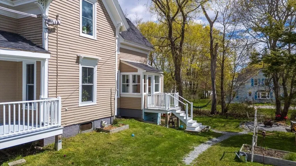 35 Orange Street Rockland ME 04841