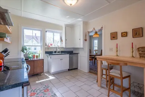 35 Orange Street Rockland ME 04841