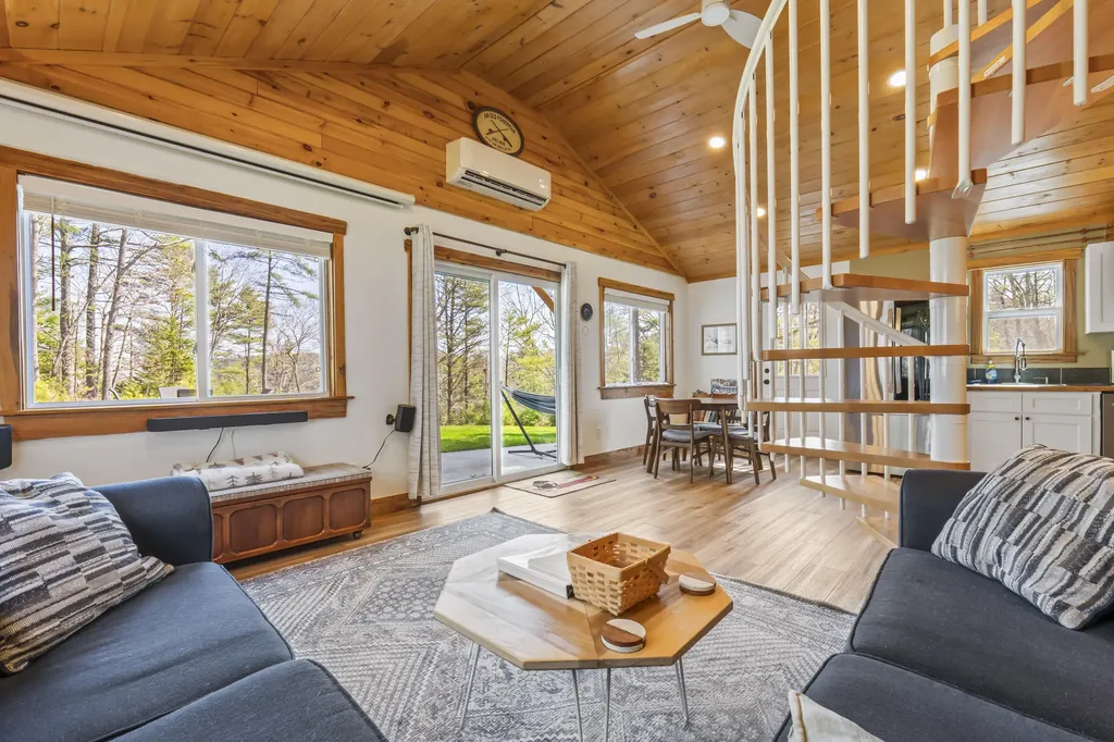 100 Whites Cove Lane Georgetown ME 04548