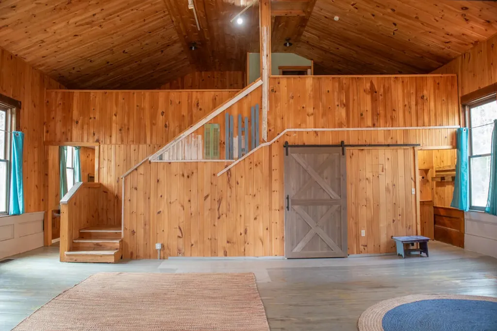 2910 Burkettville Road Liberty ME 04949