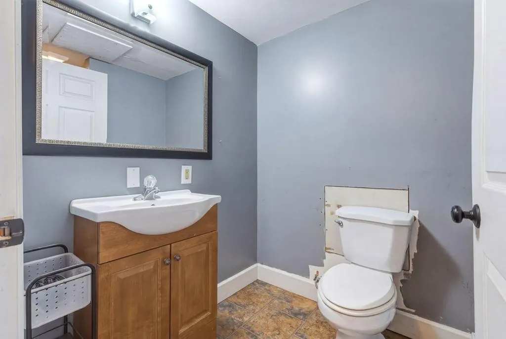 15 Waldron Drive Limerick ME 04048