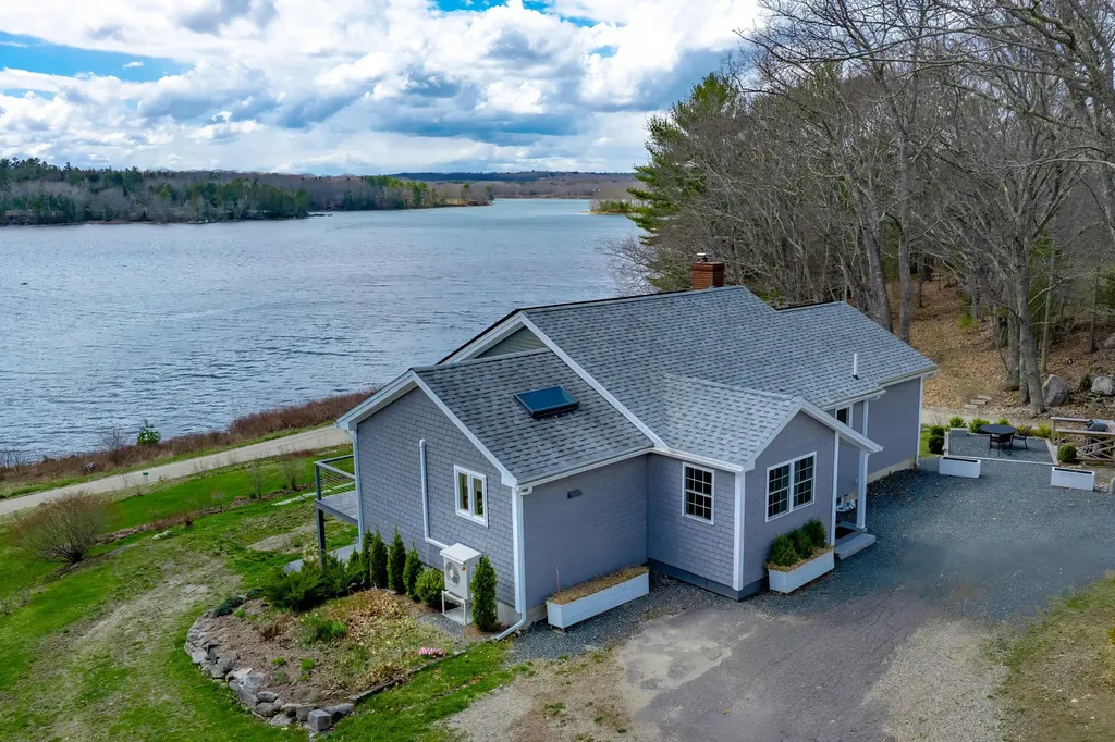27 Town Landing Road Penobscot ME 04476