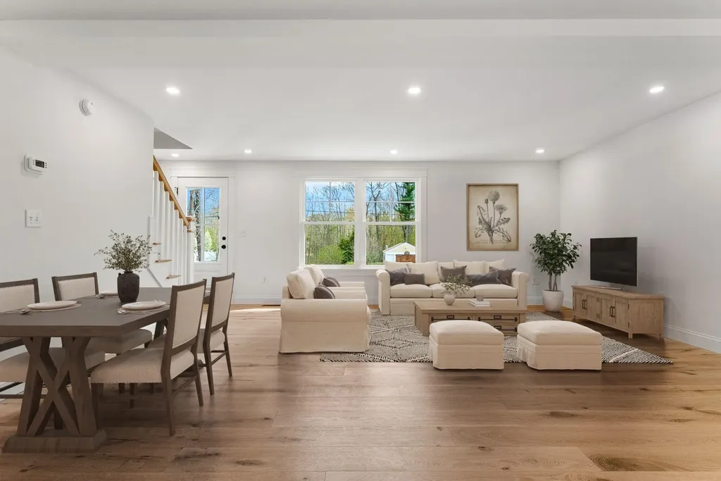 256 Berwick Road Ogunquit ME 03907