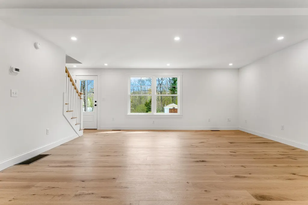 256 Berwick Road Ogunquit ME 03907