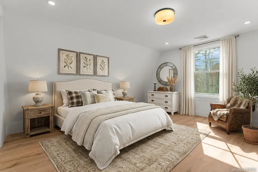 256 Berwick Road Ogunquit ME 03907