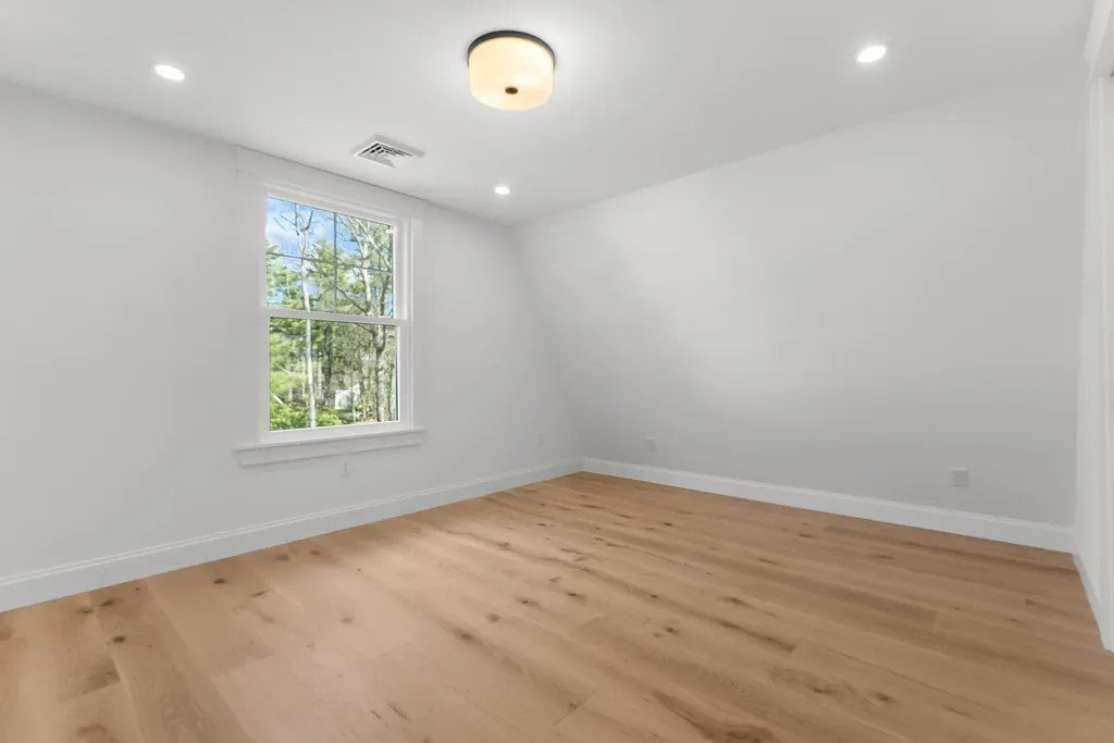 256 Berwick Road Ogunquit ME 03907