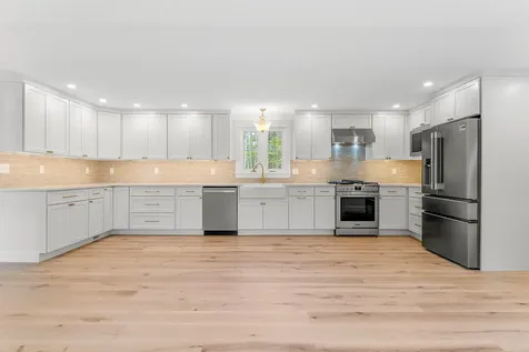 256 Berwick Road Ogunquit ME 03907