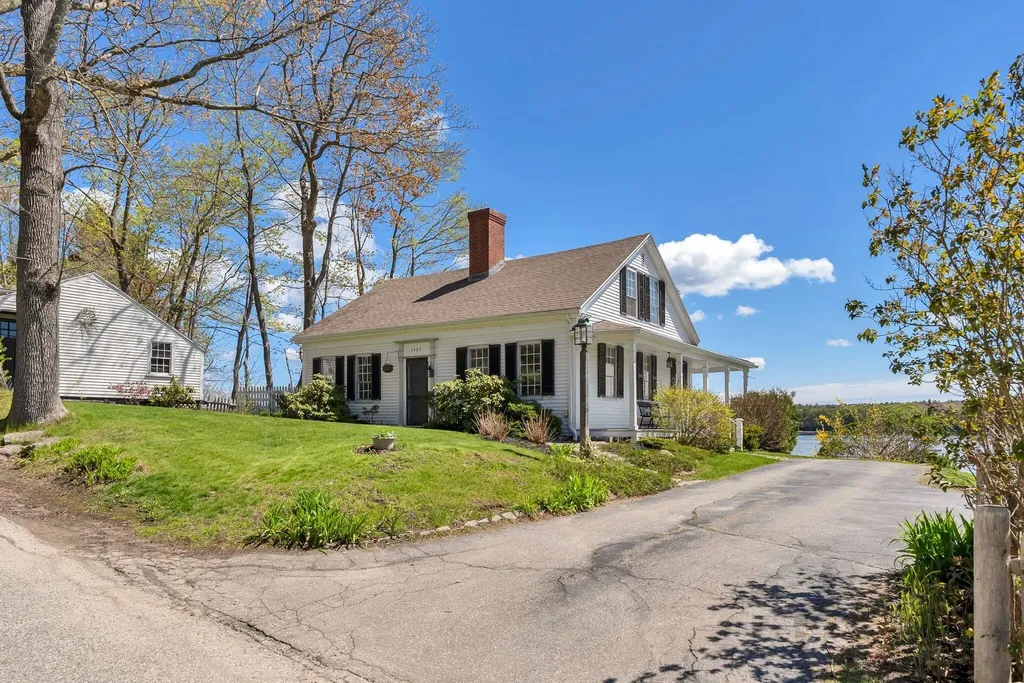 1475 Washington Street Bath ME 04530