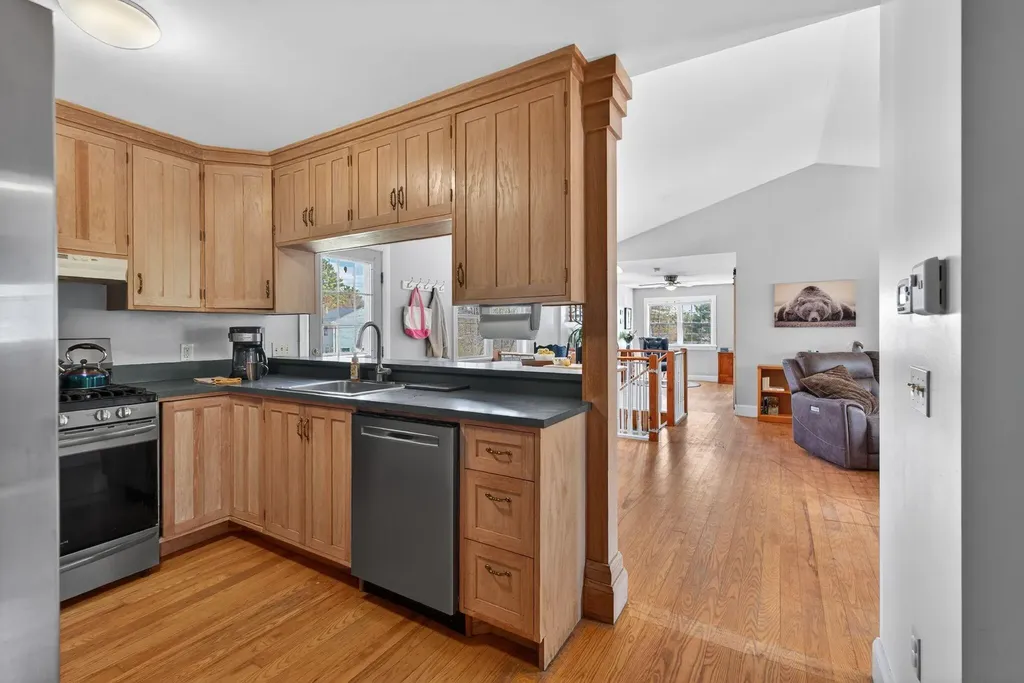 91 Vista Drive Windham ME 04062