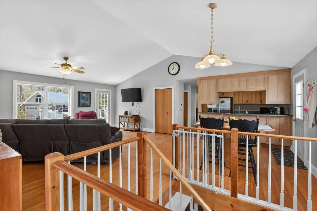 91 Vista Drive Windham ME 04062