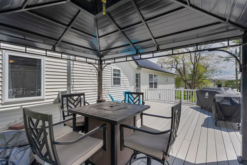 91 Vista Drive Windham ME 04062