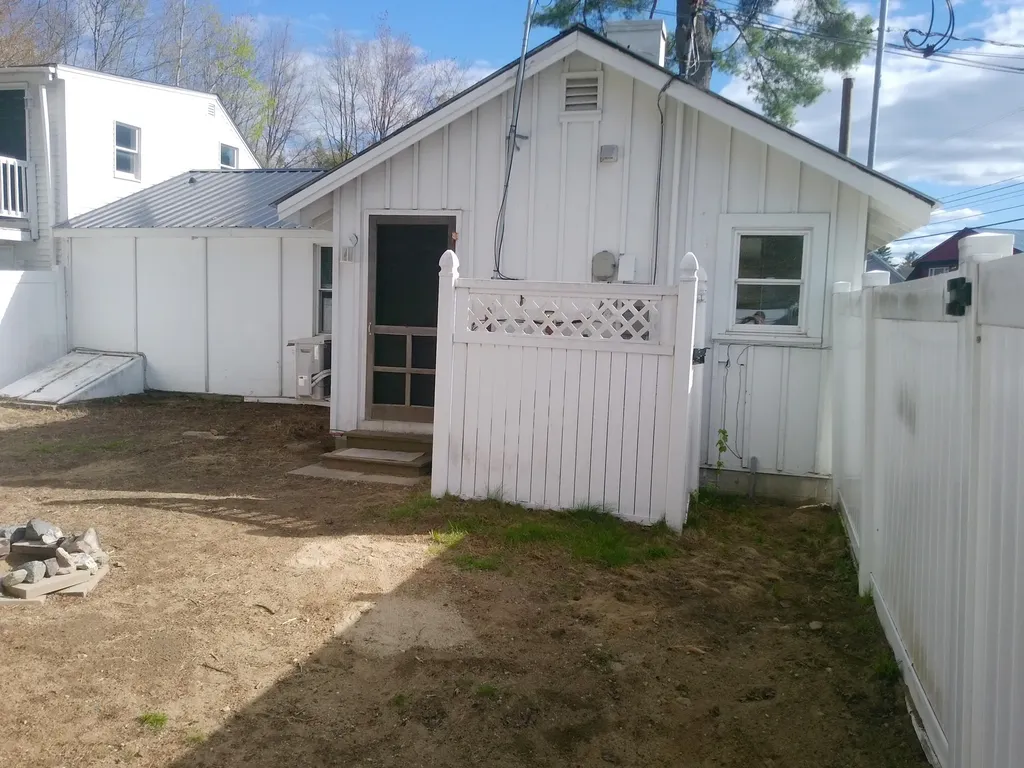 236 Portland Road Bridgton ME 04009