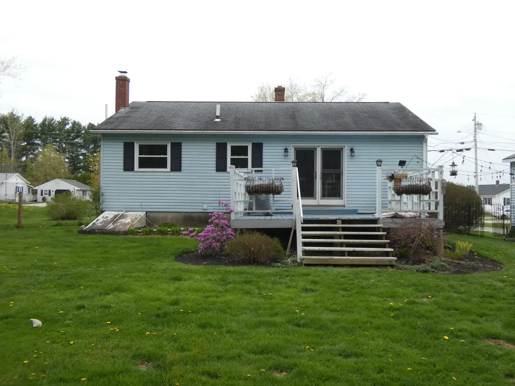 23 Brookview Drive Randolph ME 04346