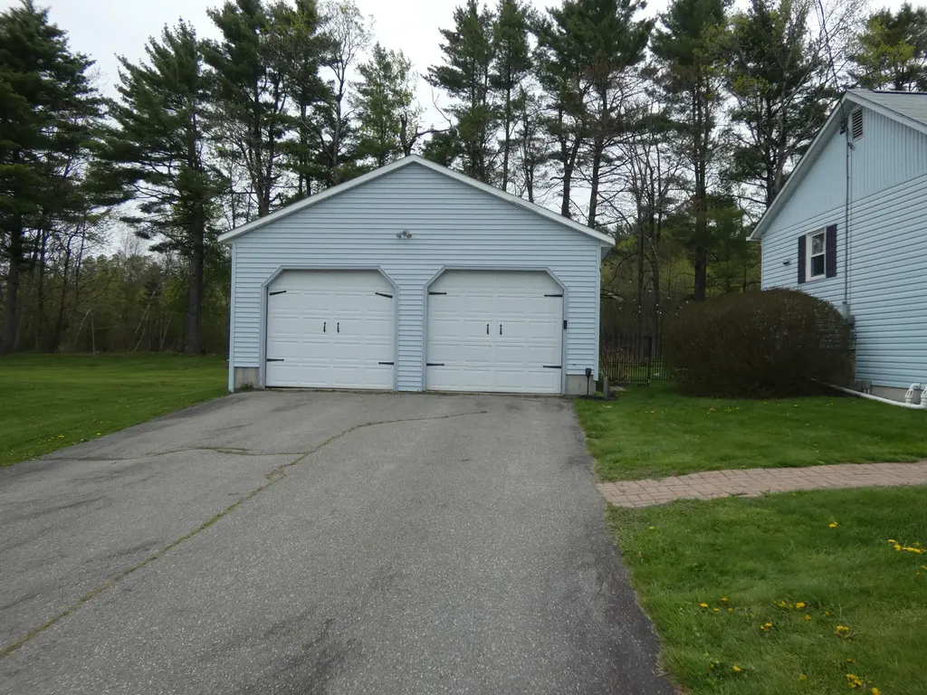 23 Brookview Drive Randolph ME 04346