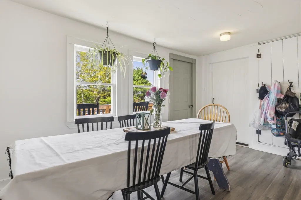 3427 Middle Road Sidney ME 04330
