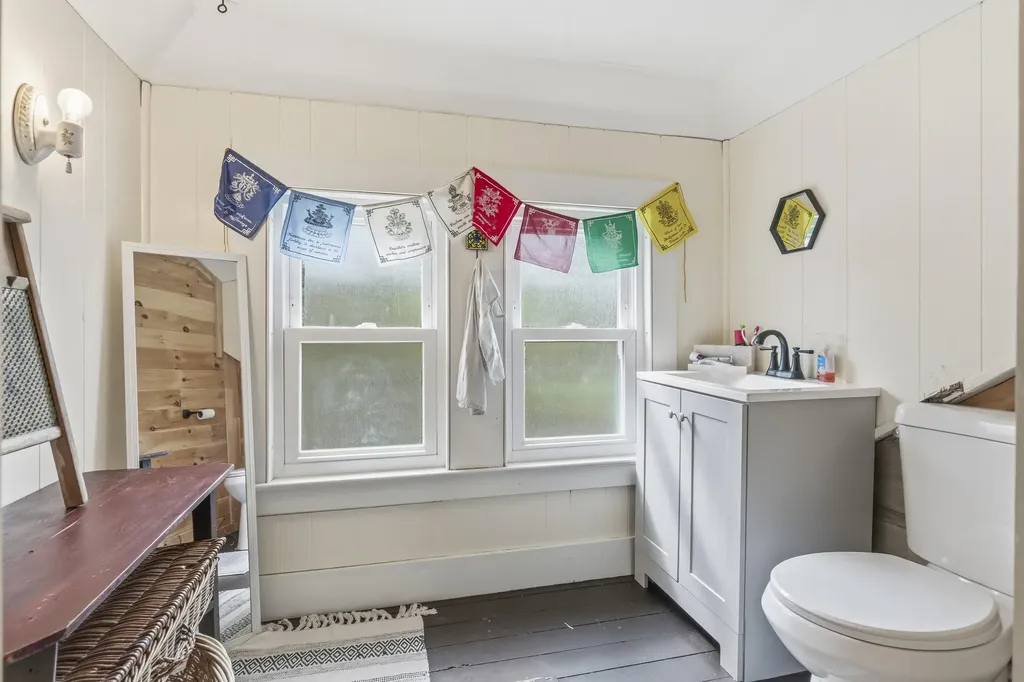 3427 Middle Road Sidney ME 04330