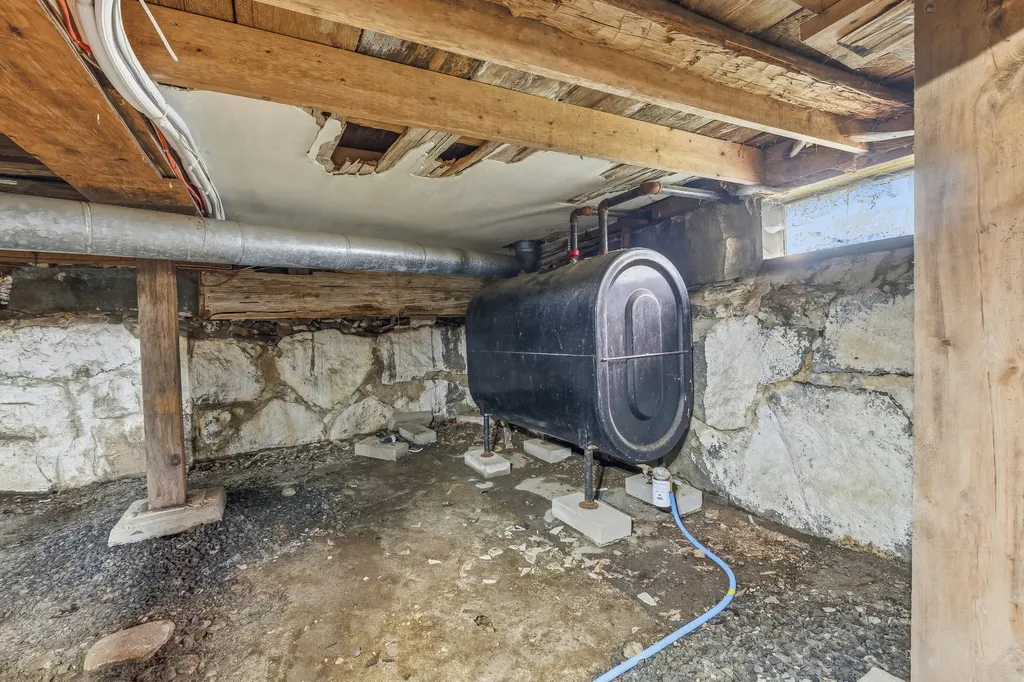 3427 Middle Road Sidney ME 04330