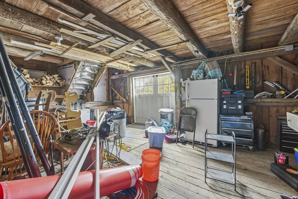 3427 Middle Road Sidney ME 04330