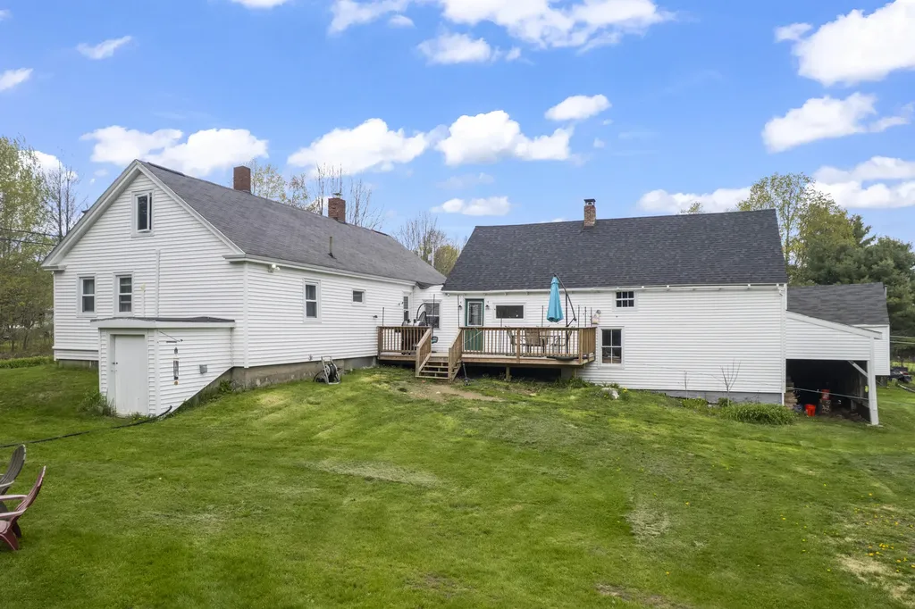 3427 Middle Road Sidney ME 04330