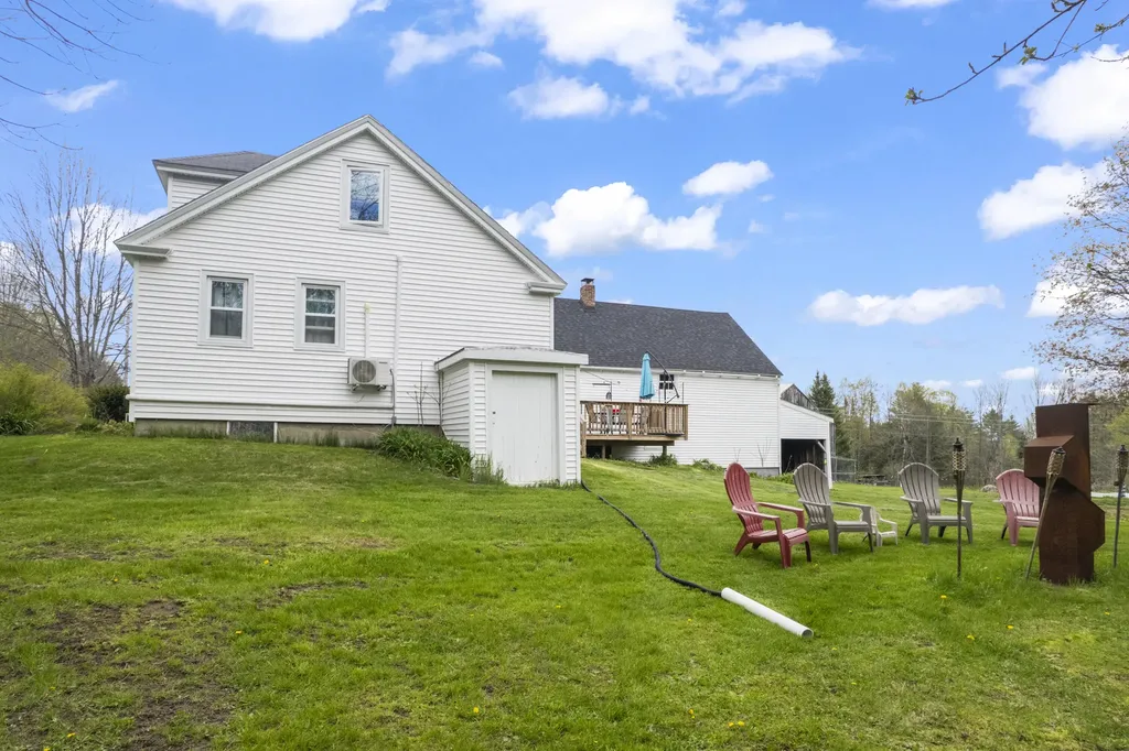 3427 Middle Road Sidney ME 04330
