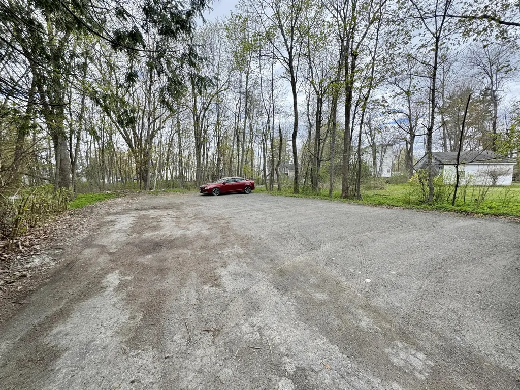 3 Park Street Orono ME 04473