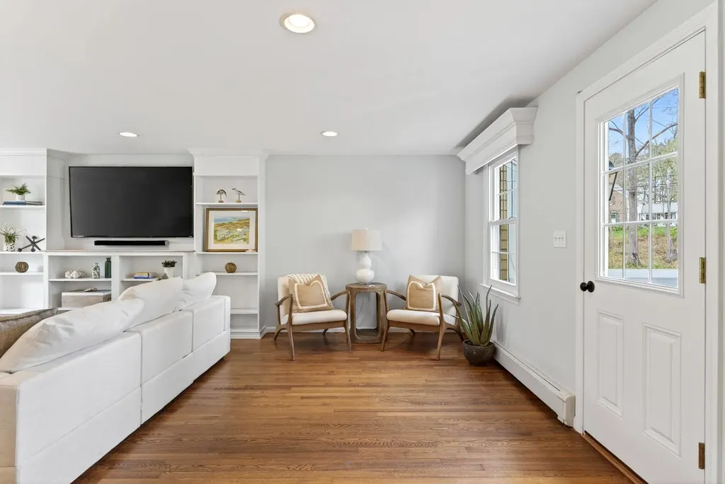 69 Seaborne Drive Yarmouth ME 04096
