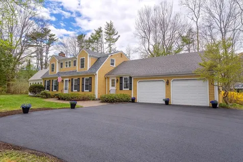 69 Seaborne Drive Yarmouth ME 04096