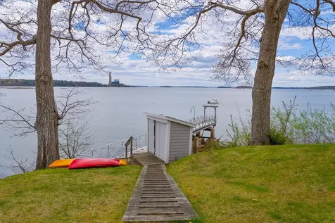 69 Seaborne Drive Yarmouth ME 04096