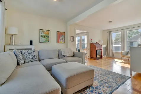 31 Alba Street Portland ME 04103