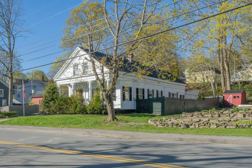 18 Waldo Avenue Belfast ME 04915