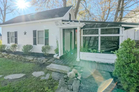 18 Waldo Avenue Belfast ME 04915
