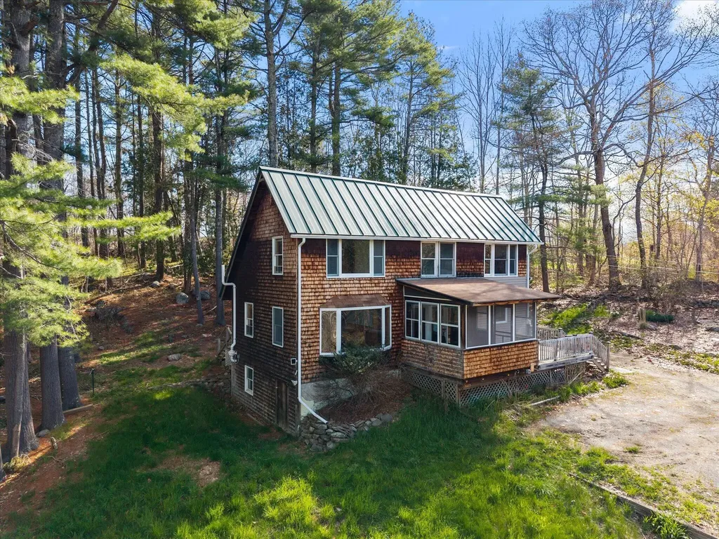 1492 River Road Bucksport ME 04416