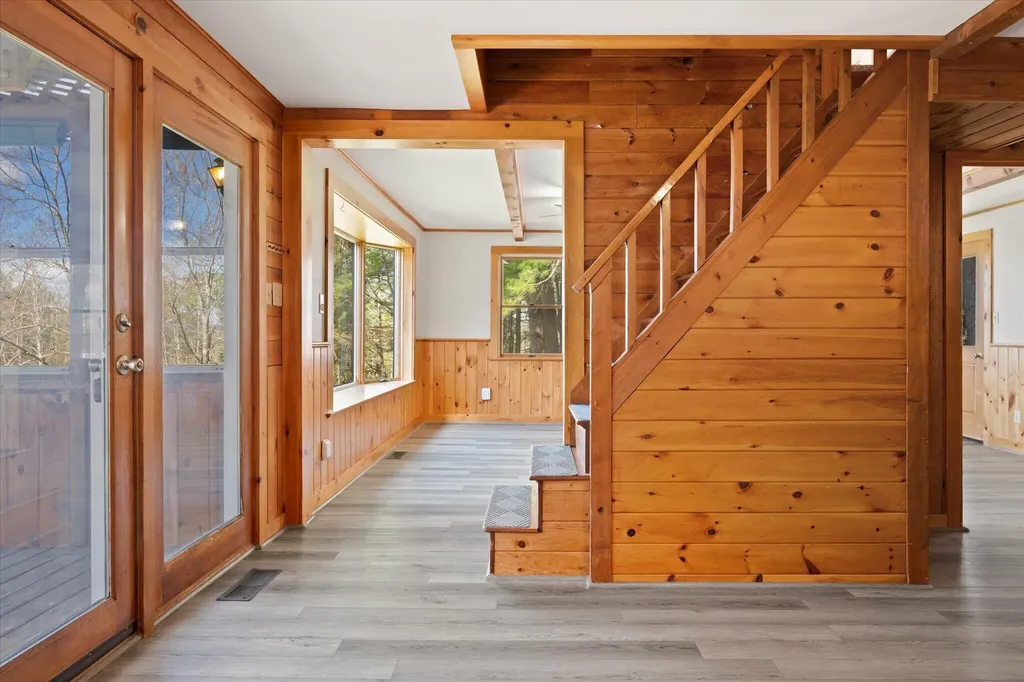 1492 River Road Bucksport ME 04416