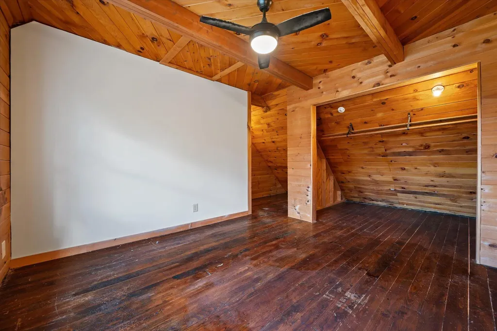 1492 River Road Bucksport ME 04416