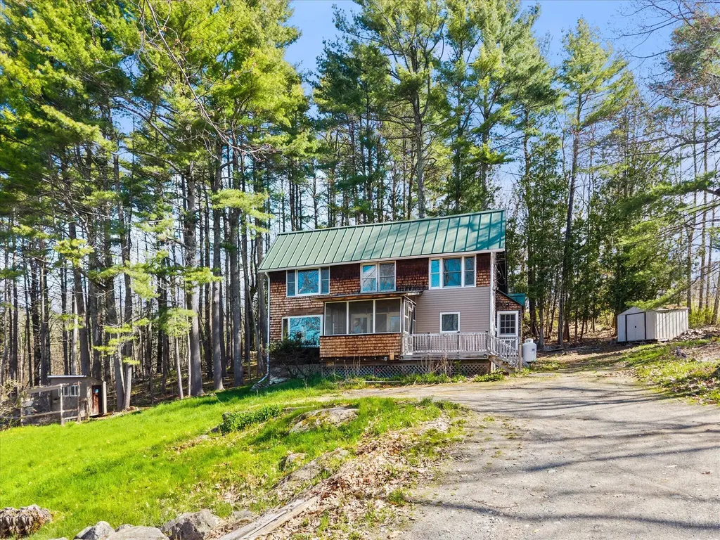 1492 River Road Bucksport ME 04416