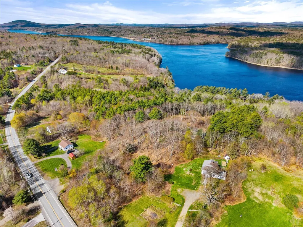 1492 River Road Bucksport ME 04416