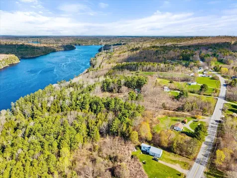1492 River Road Bucksport ME 04416