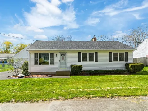 22 Mayflower Road Augusta ME 04330