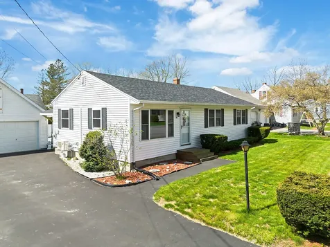 22 Mayflower Road Augusta ME 04330