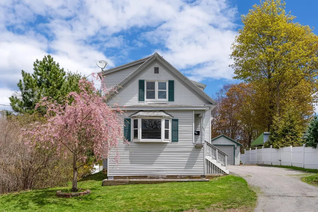 294 Mitchell Road Cape Elizabeth ME 04107