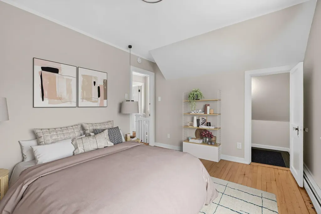 294 Mitchell Road Cape Elizabeth ME 04107