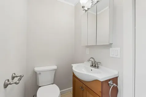 294 Mitchell Road Cape Elizabeth ME 04107