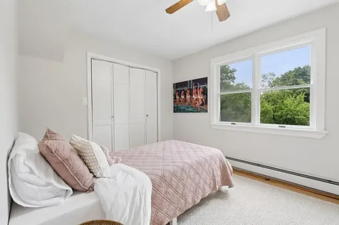 294 Mitchell Road Cape Elizabeth ME 04107