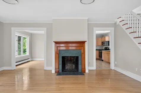 294 Mitchell Road Cape Elizabeth ME 04107