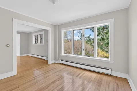 294 Mitchell Road Cape Elizabeth ME 04107