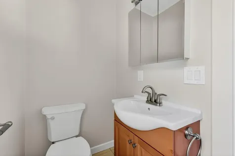 294 Mitchell Road Cape Elizabeth ME 04107