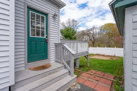 294 Mitchell Road Cape Elizabeth ME 04107
